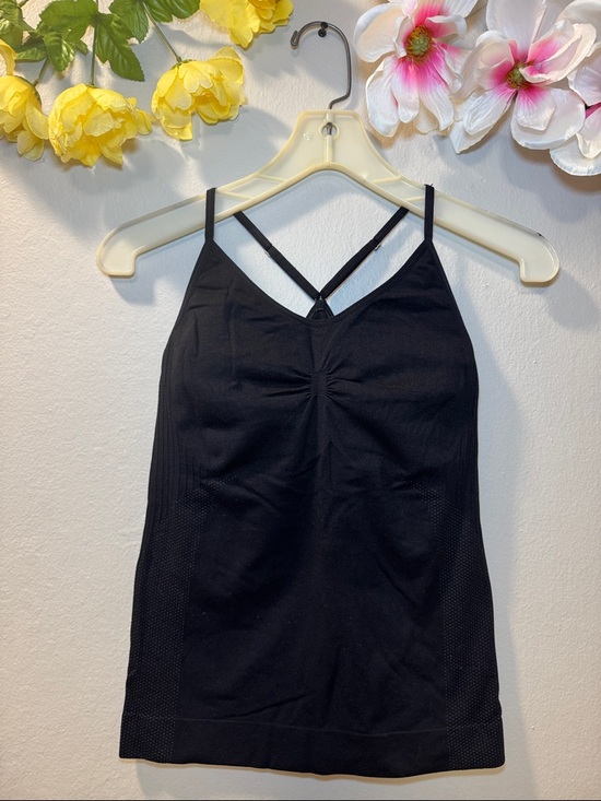 Lucy Tops - Lucy